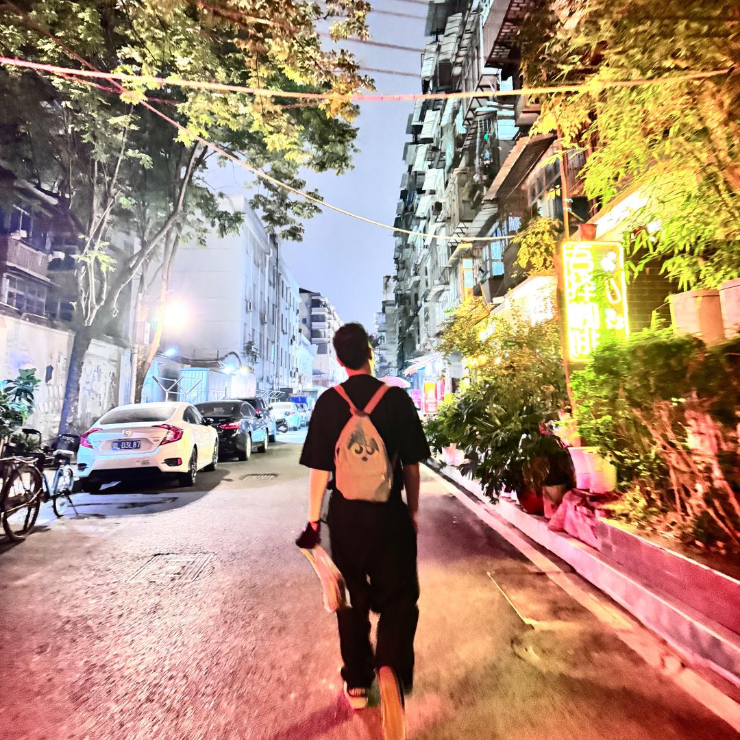 A阿阿阿阿旭.,