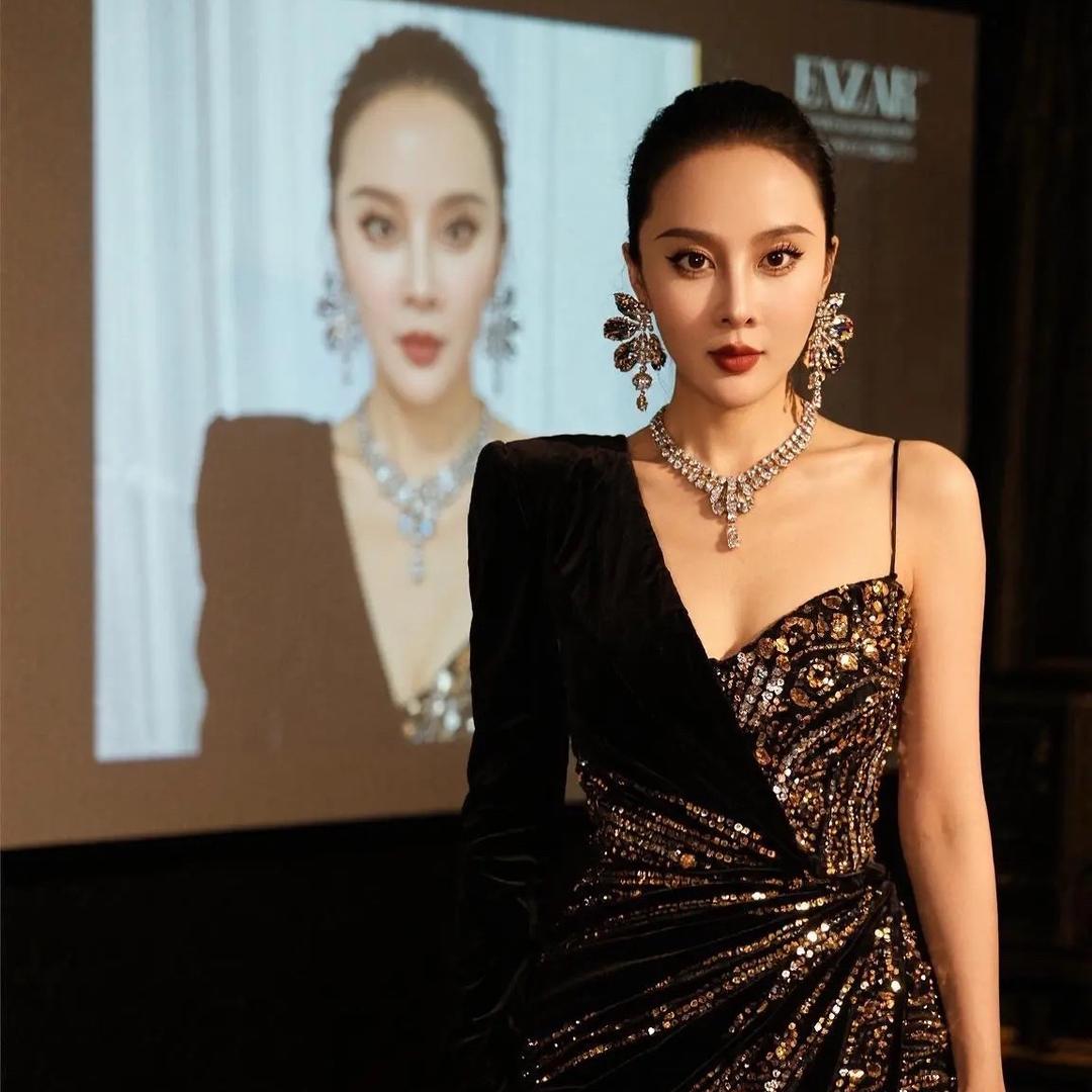 大今碗ᴿ朝鲜冷面（老板娘）