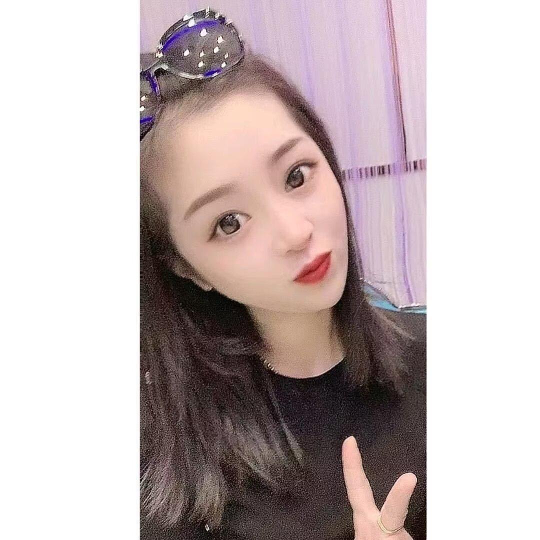 大静静欧韩穿搭馆