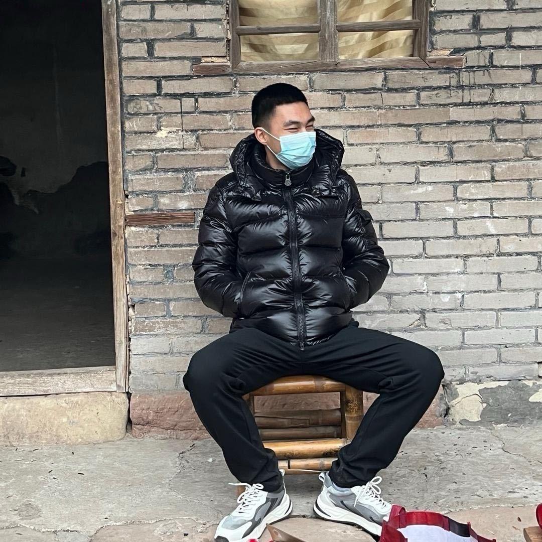 南通一哥墙布工厂经营号