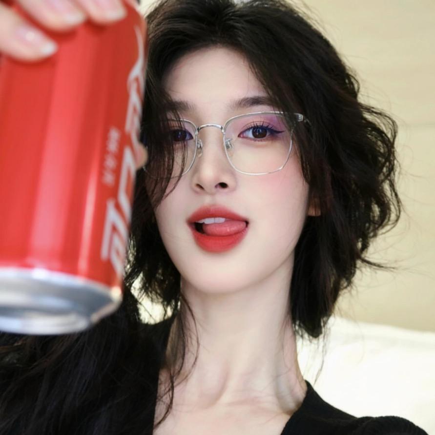 李拜六.🫧