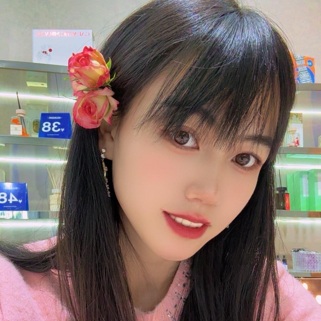 小🍎🍎(在家学舞中)