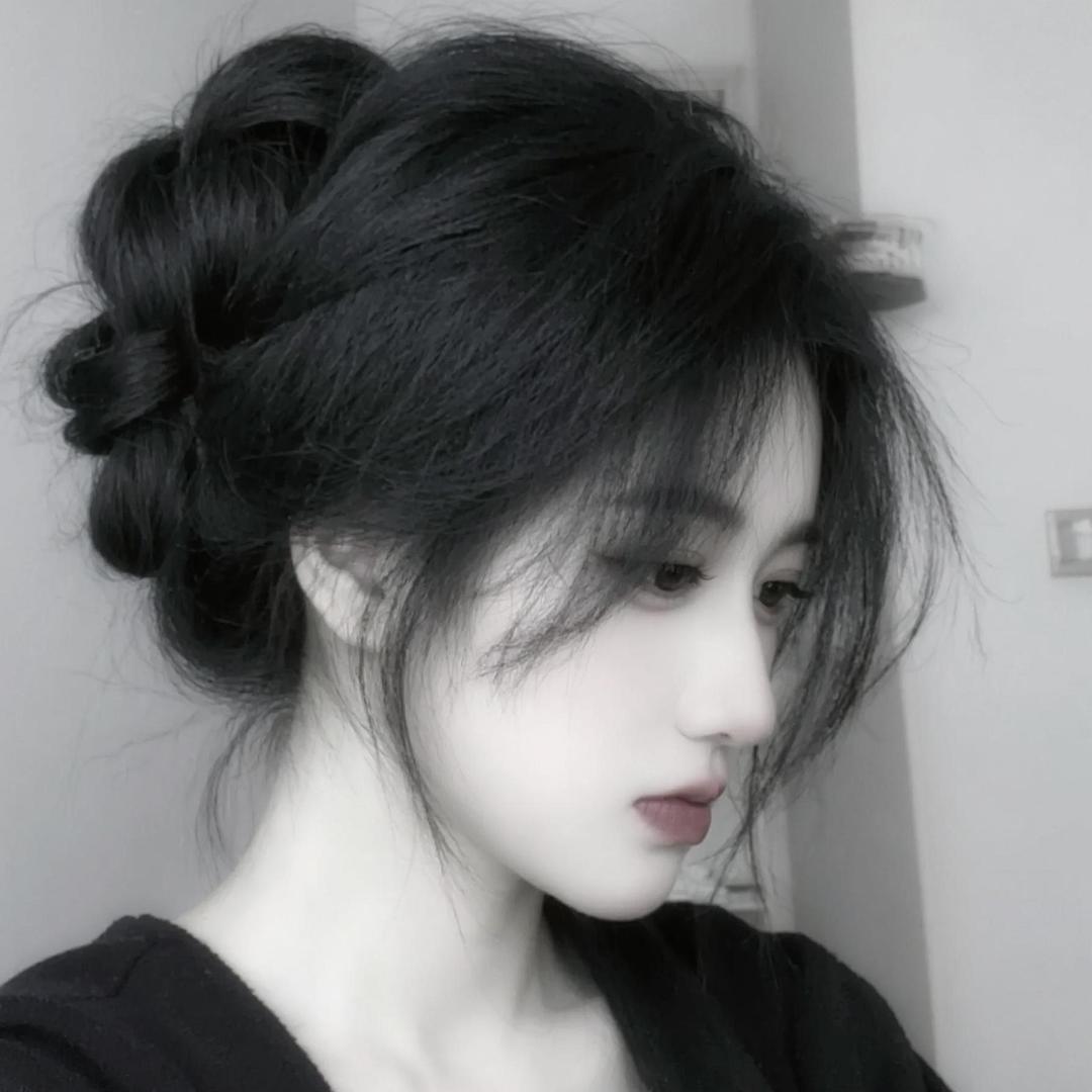 🤴范总家 👸小财迷💋