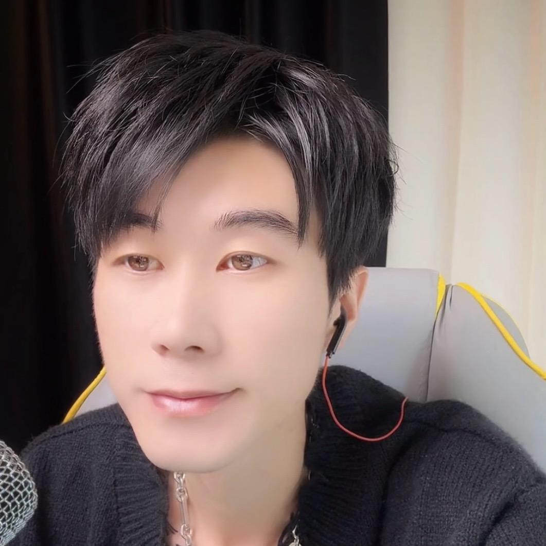阿朋