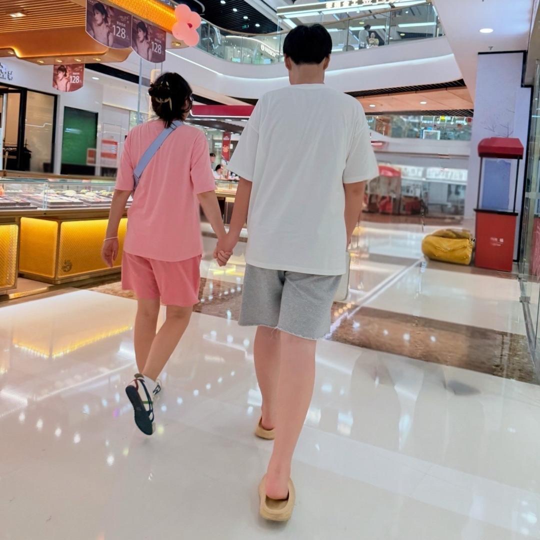 收废品的小阿姨（大量回收空调以及家电）