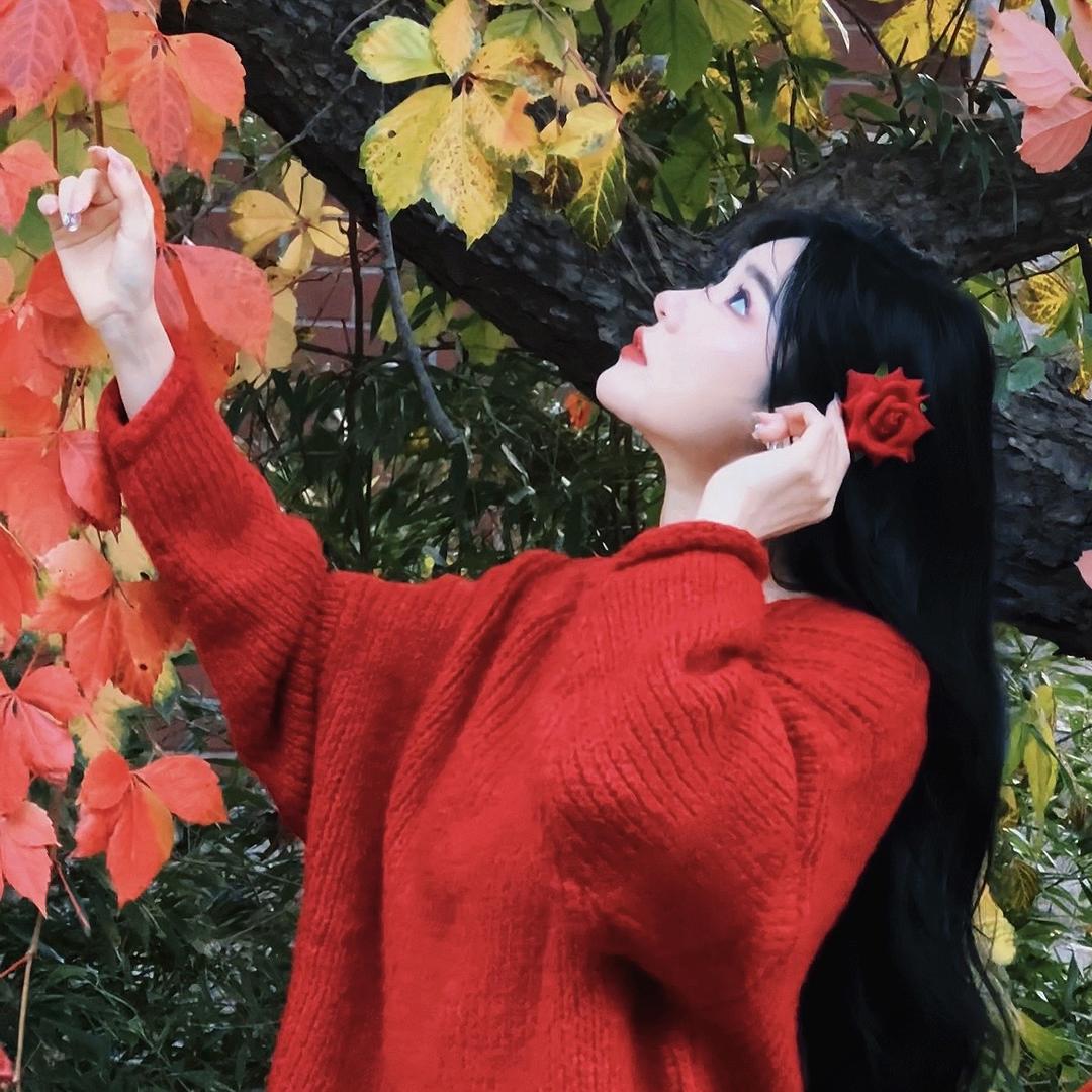 红颜。