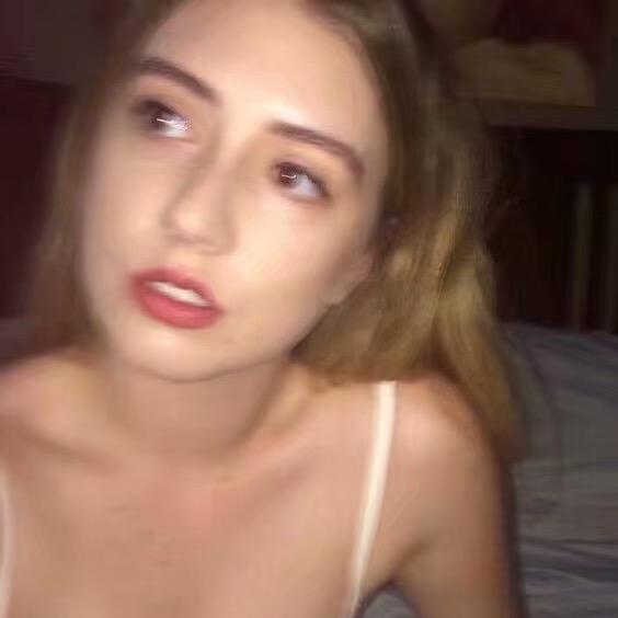 你的二妹妹👄