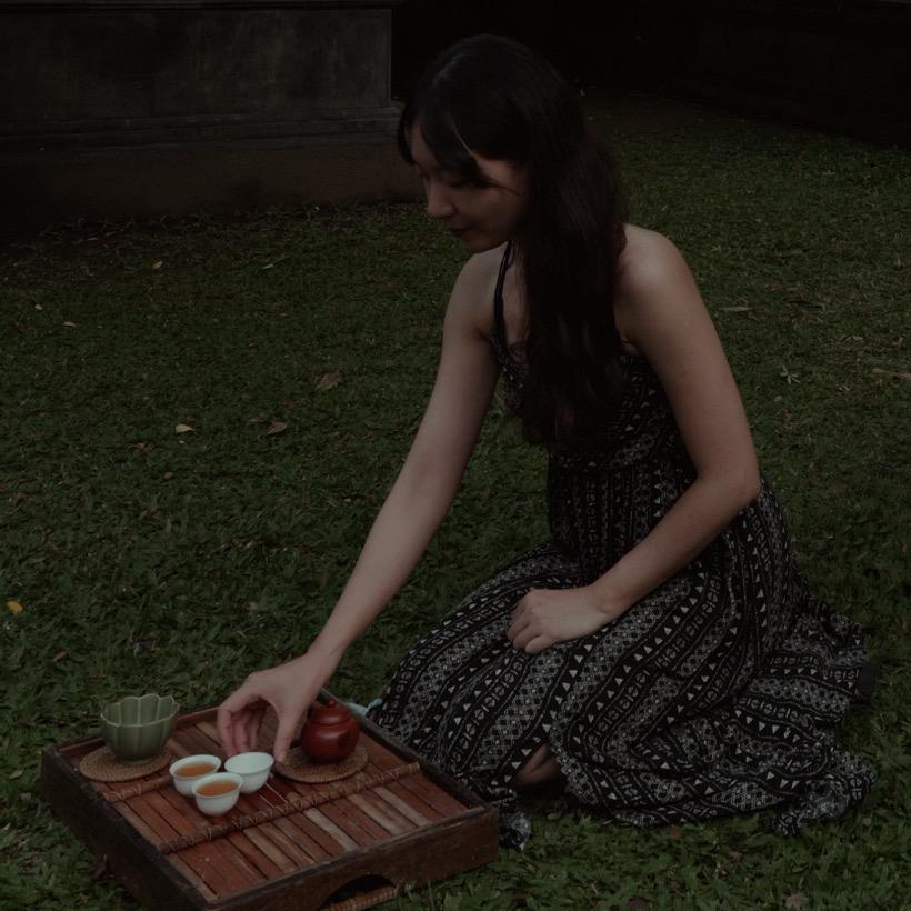 单车上的习茶阿姨