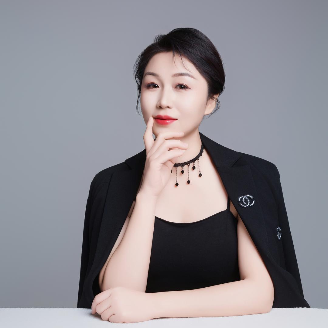 秀荣的幸福生活 修氏美业
