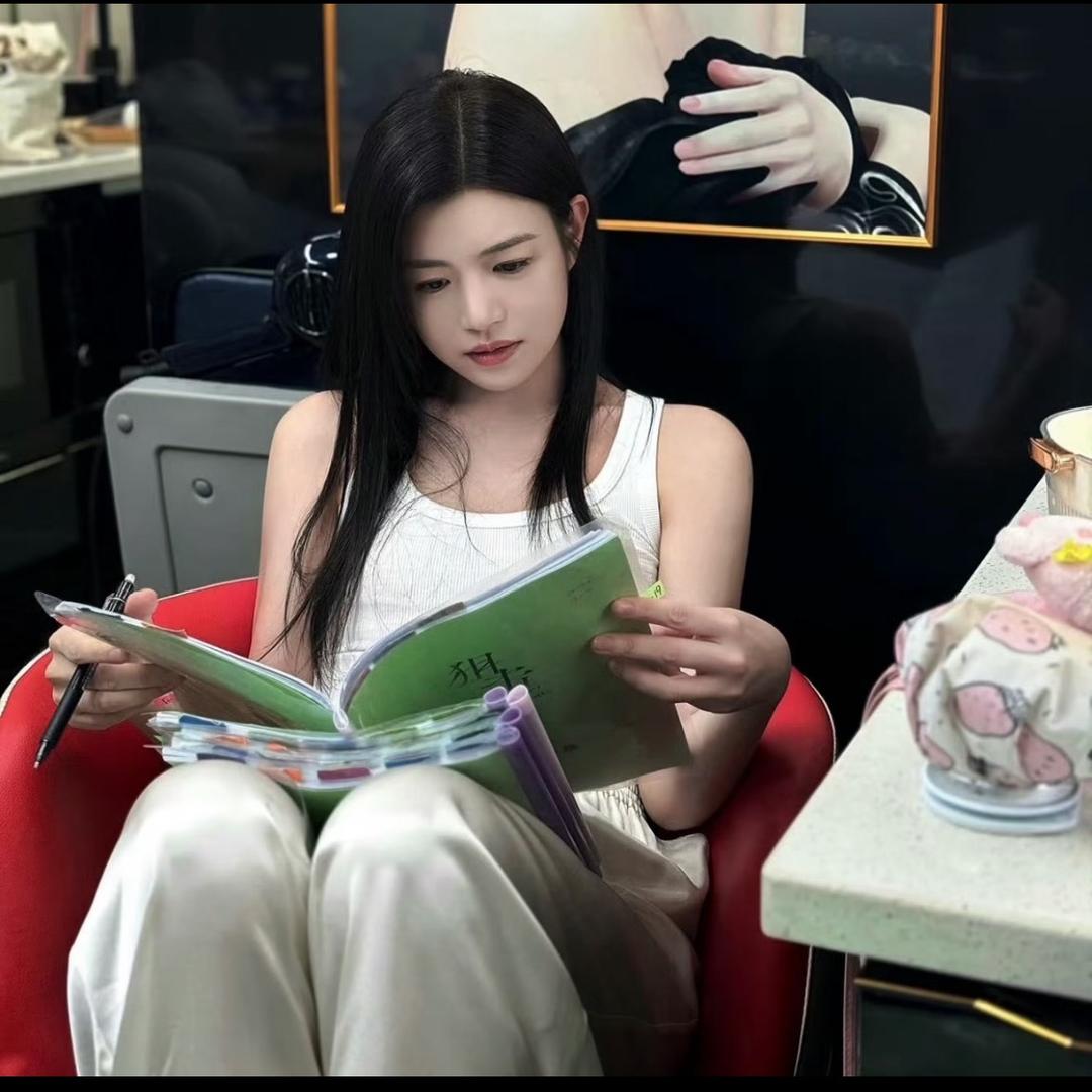 Yi