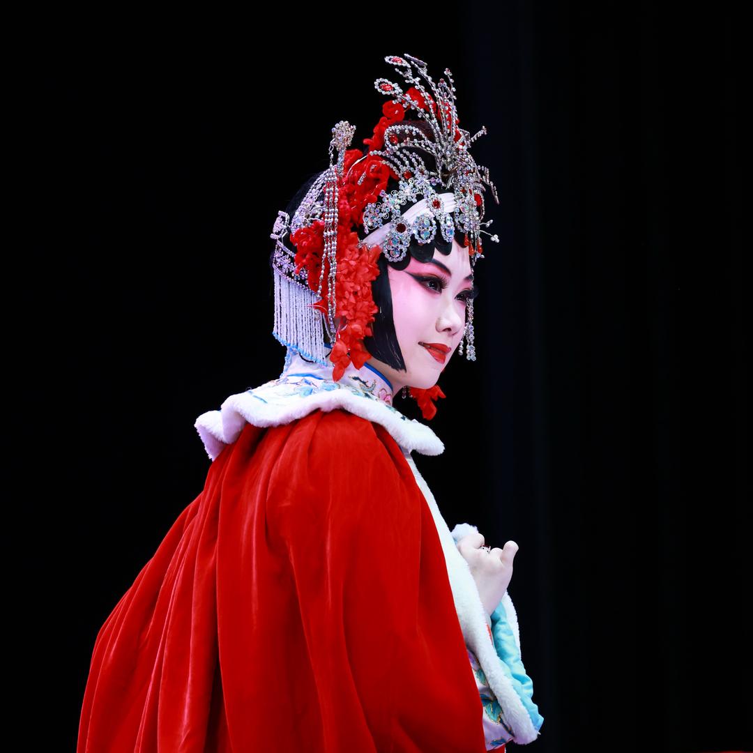 金子欣