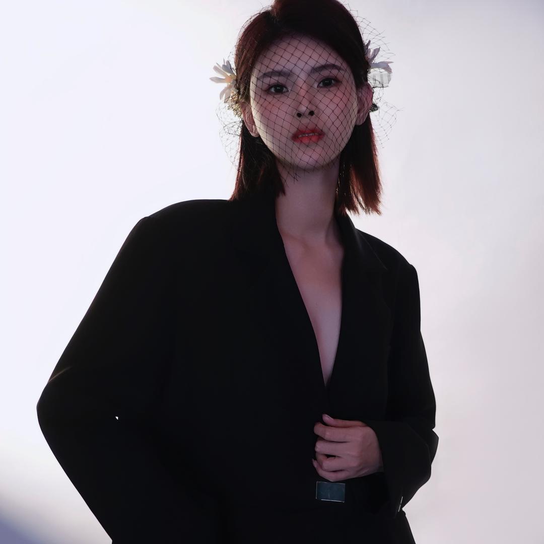 嘴馋的阿蛮