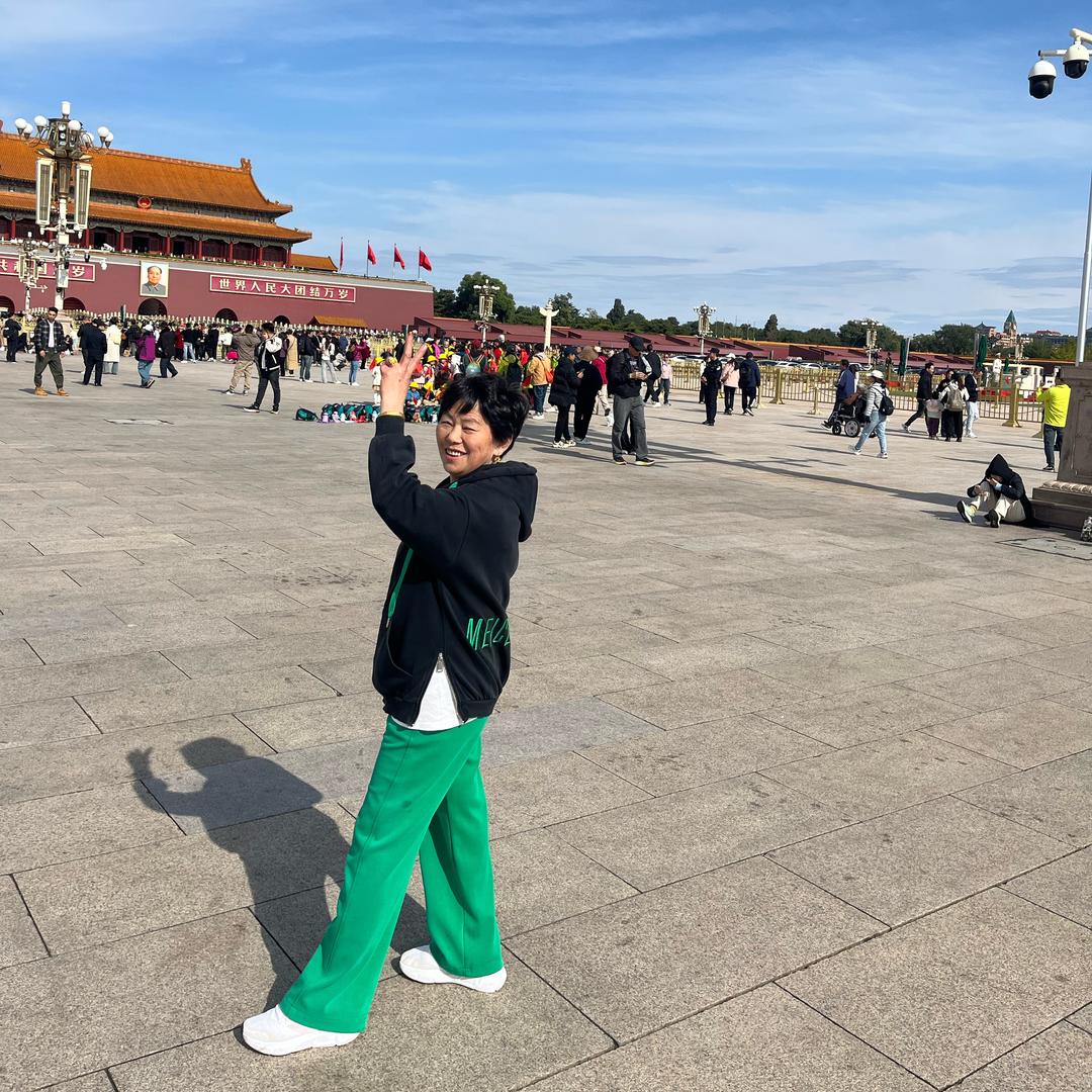 兴莲真，琪妙赐荣耀