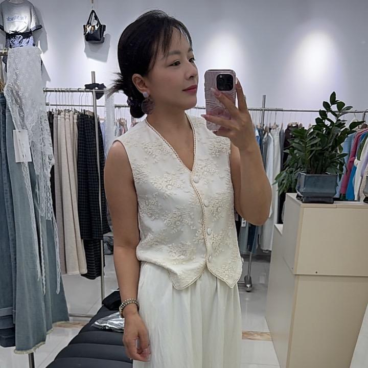 浩霖服装—富宁
