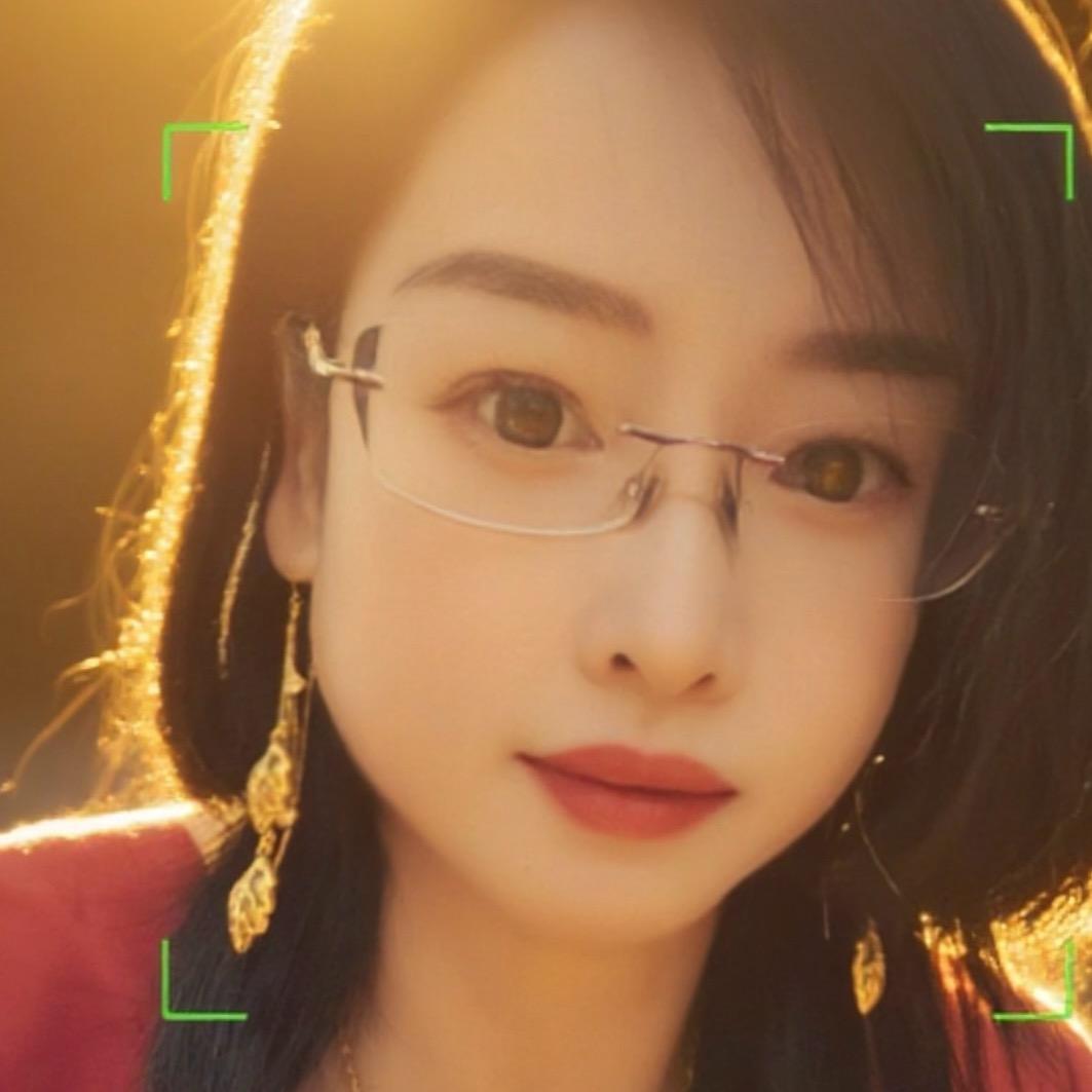 王  珺💋