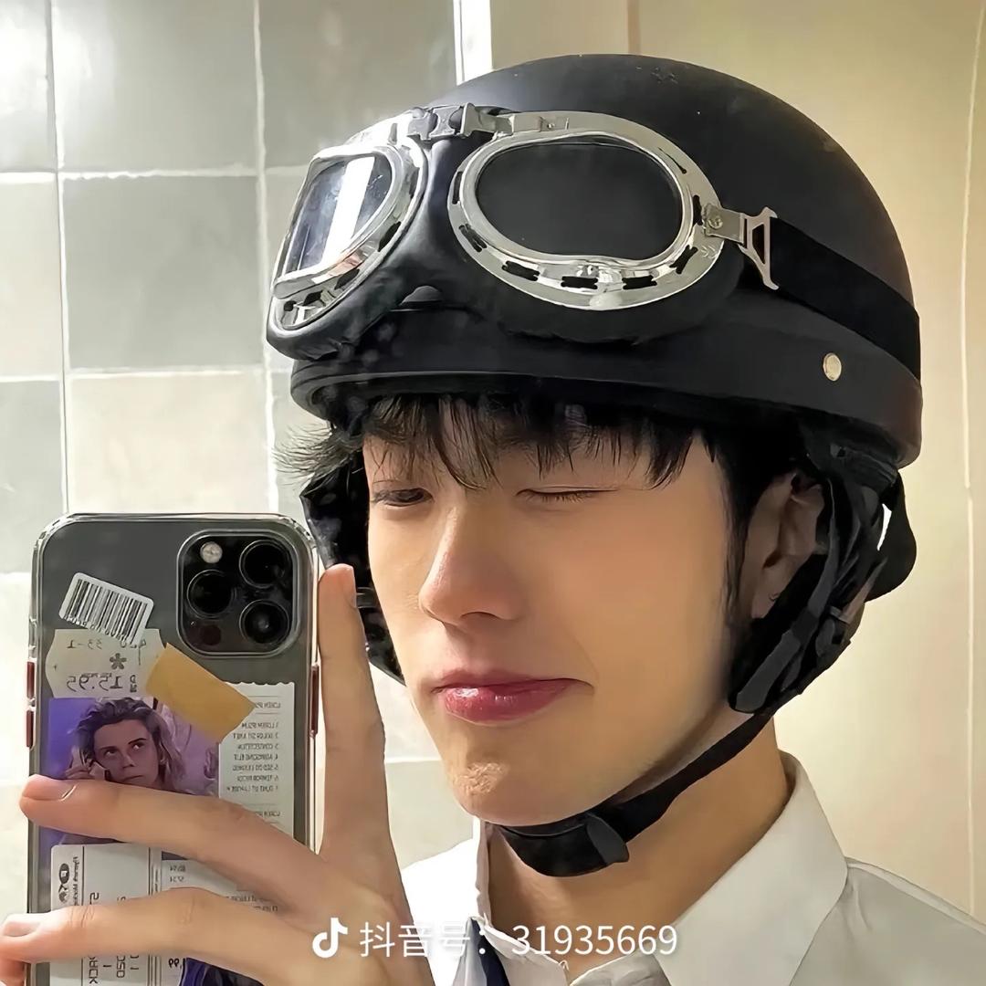 重生之伤心男大，低保跟老太太皆失的那一夜