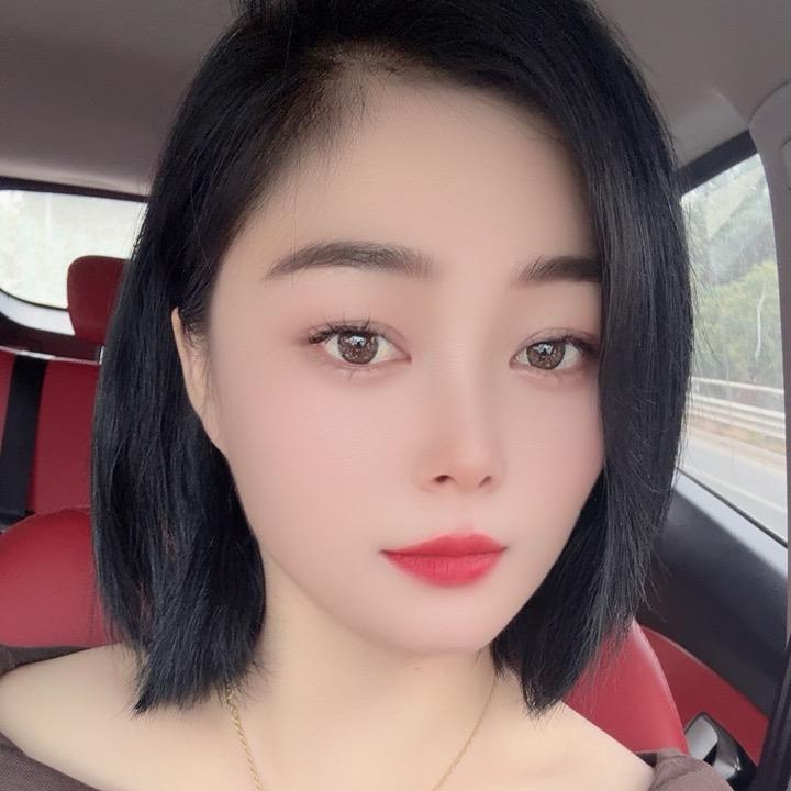 丫头🍀小萌妹