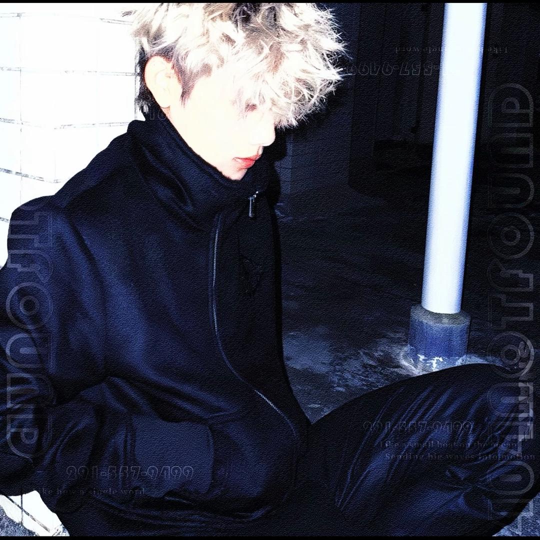 海绵宝宝误入银趴哭诉他们无孔不入