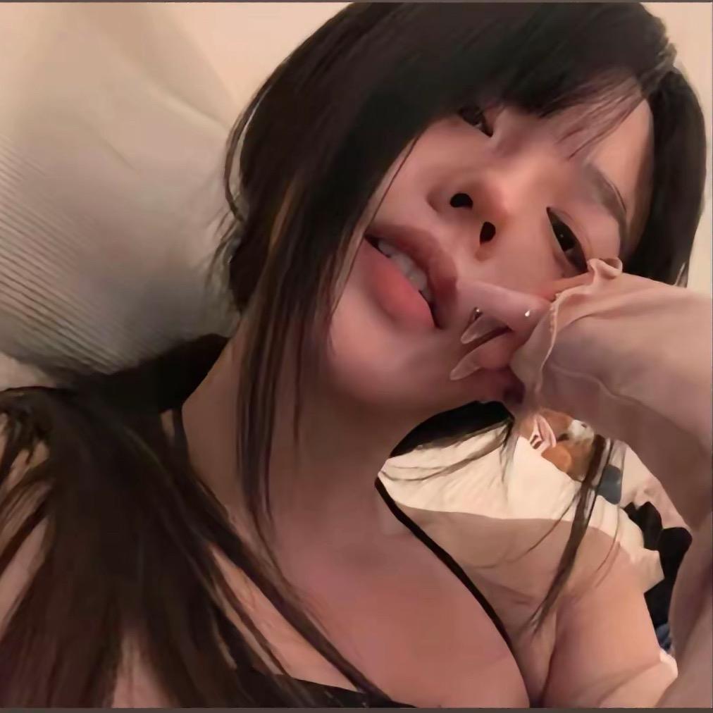 宜        ·