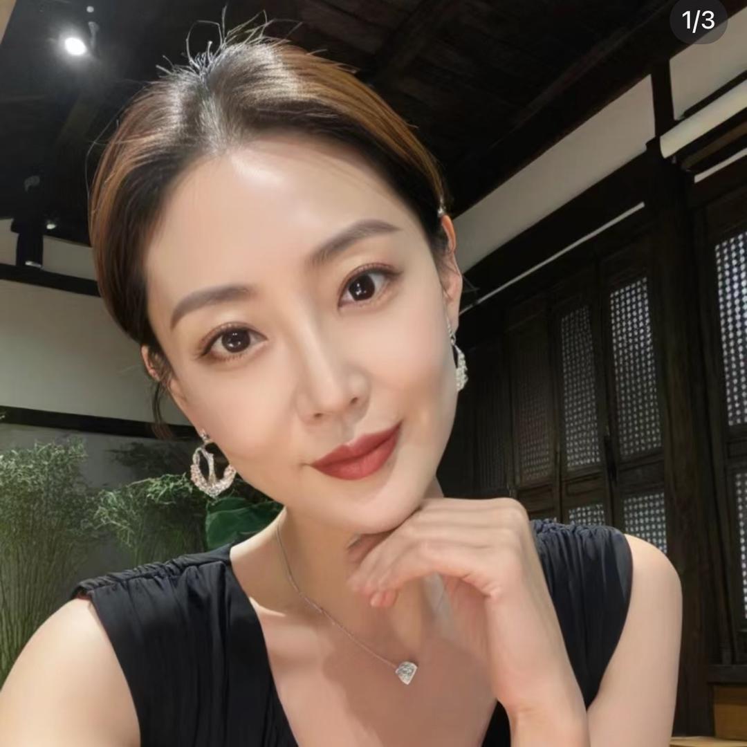 少妇伊诺