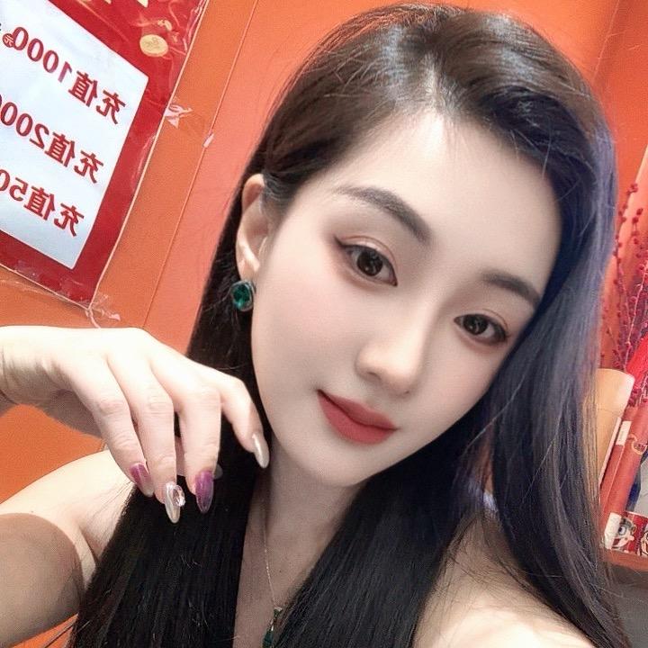 王人威龙男装名品 ：冉冉👕