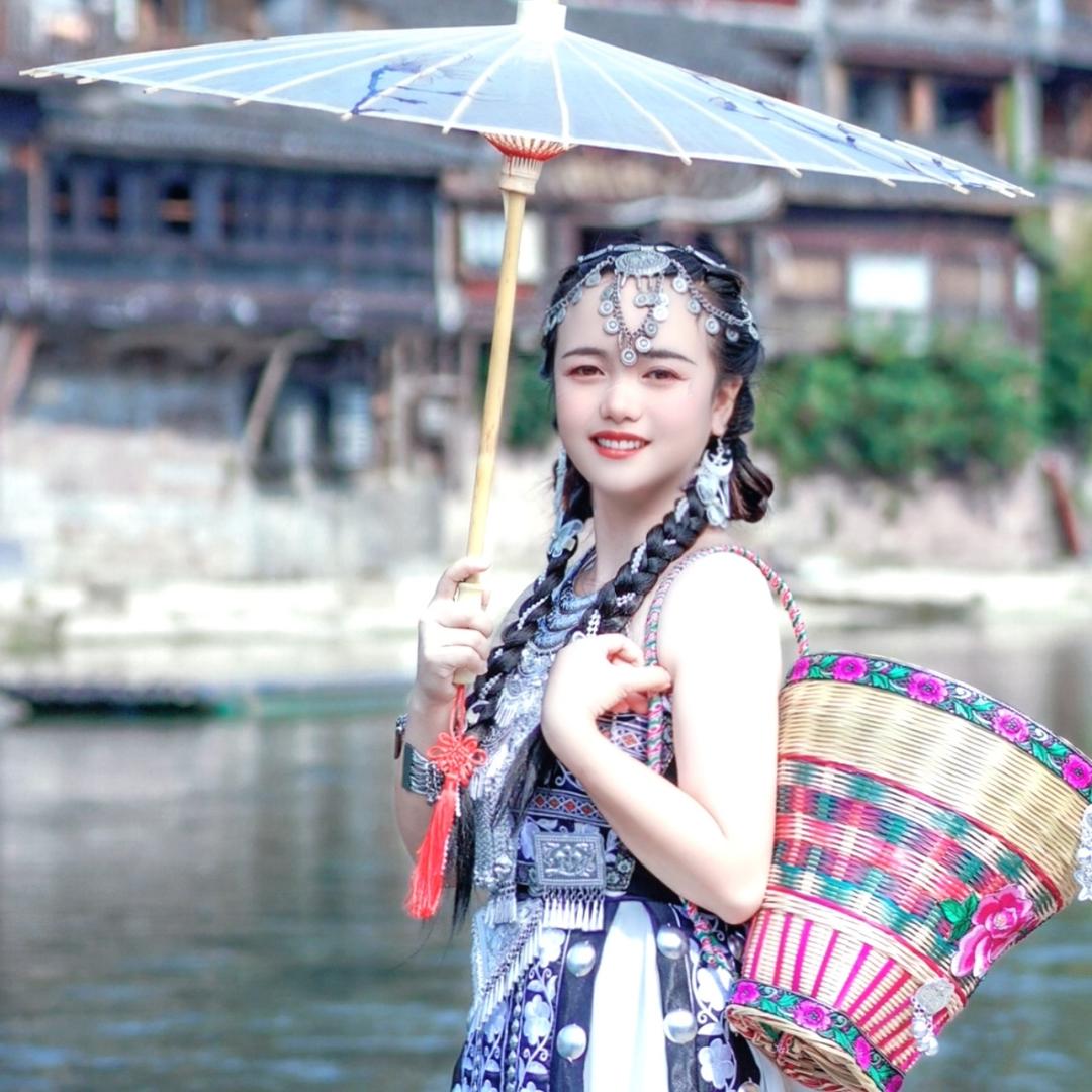 张家界君君旅游
