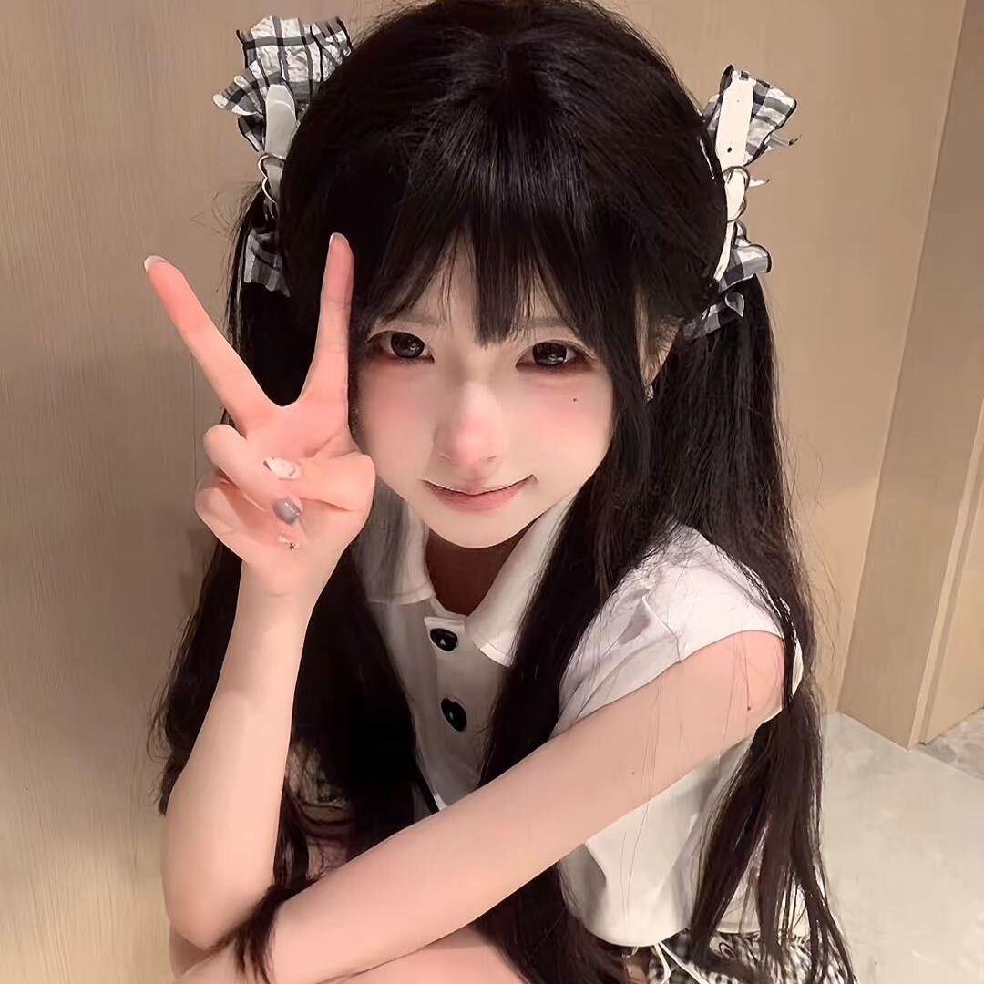 你脸红了欸