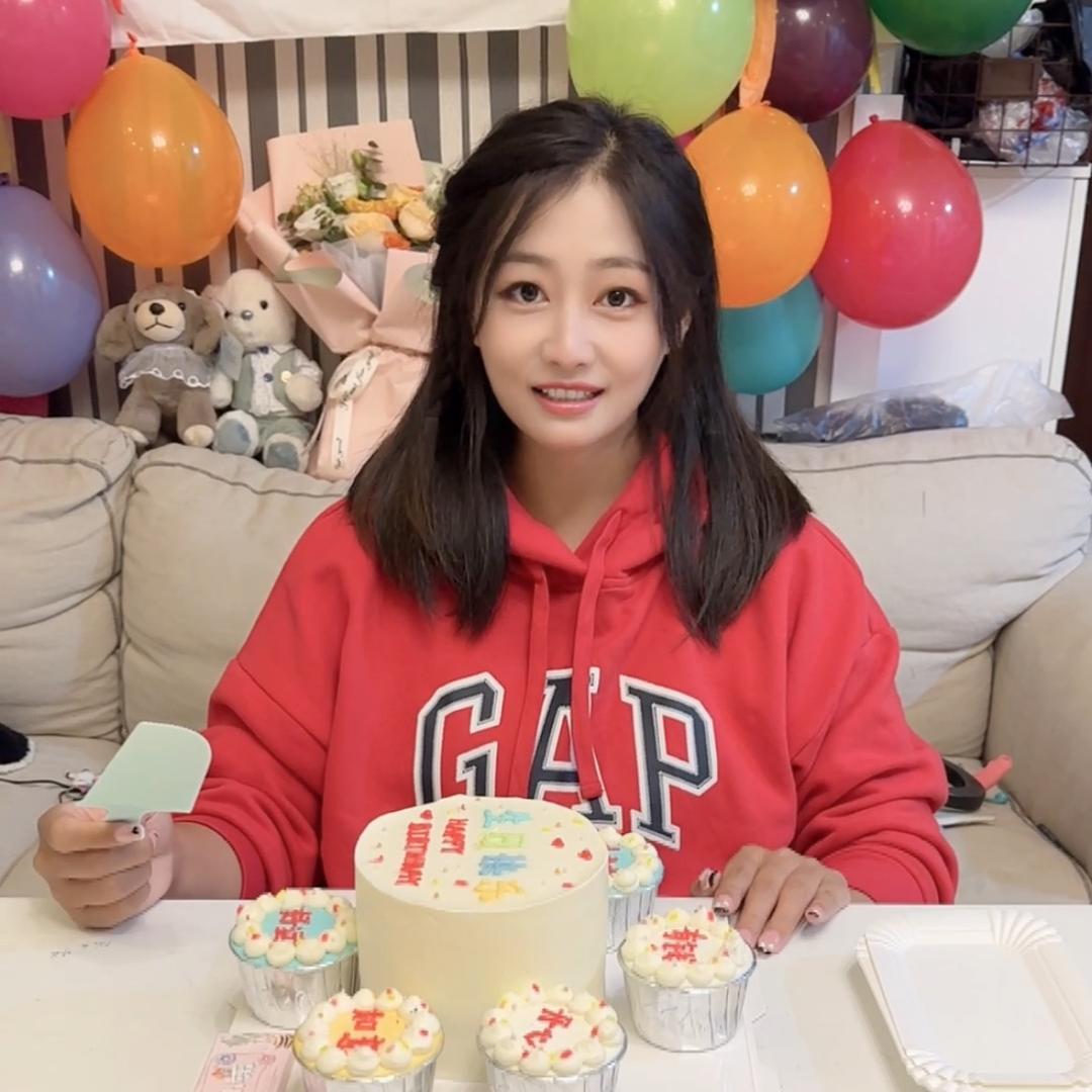 小四轮小芝@抖音