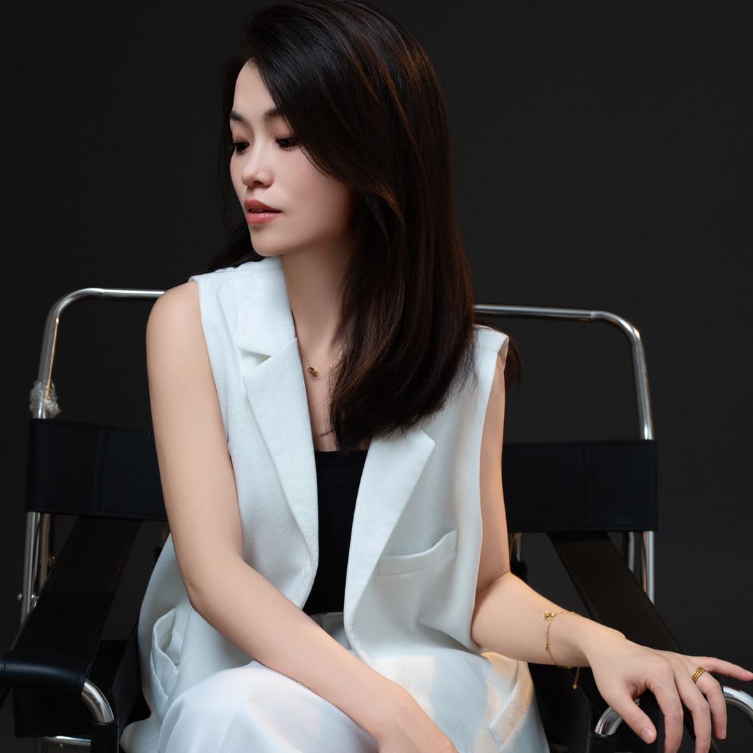 TC.乐山三个小盆友童装女装集合店