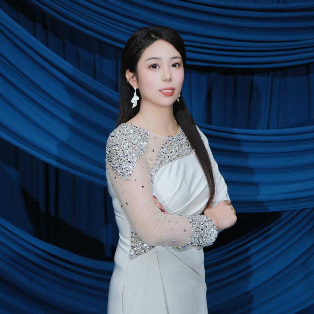 主持人：刘萍（博灵之声）