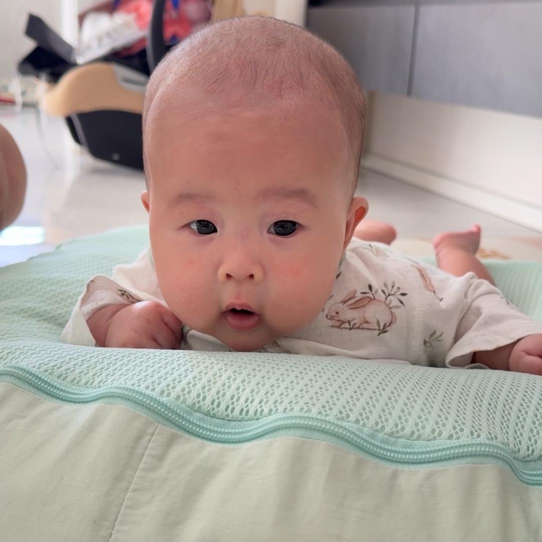 安安爸爸带娃记