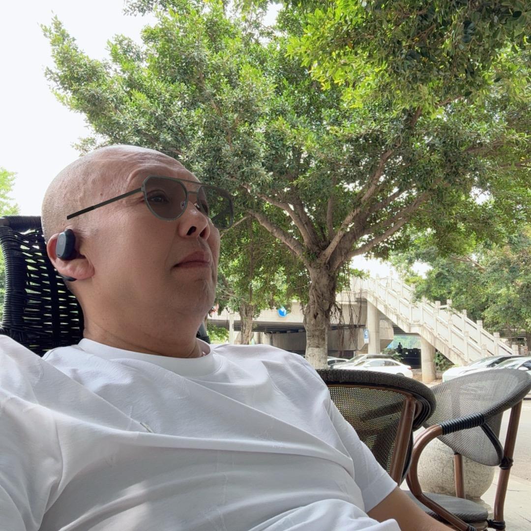 中江耀民连发酒店演出队