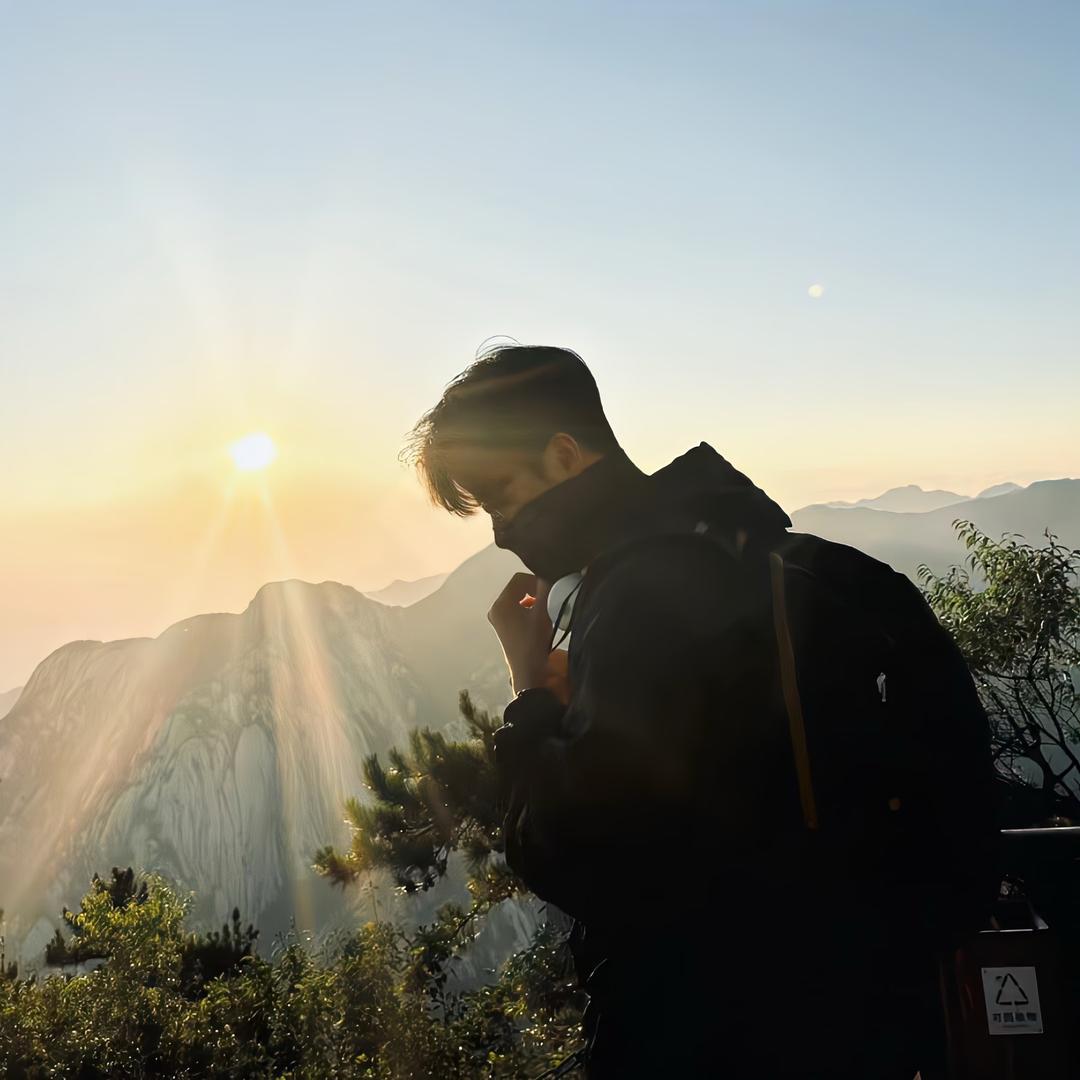 小王在俄罗斯呢