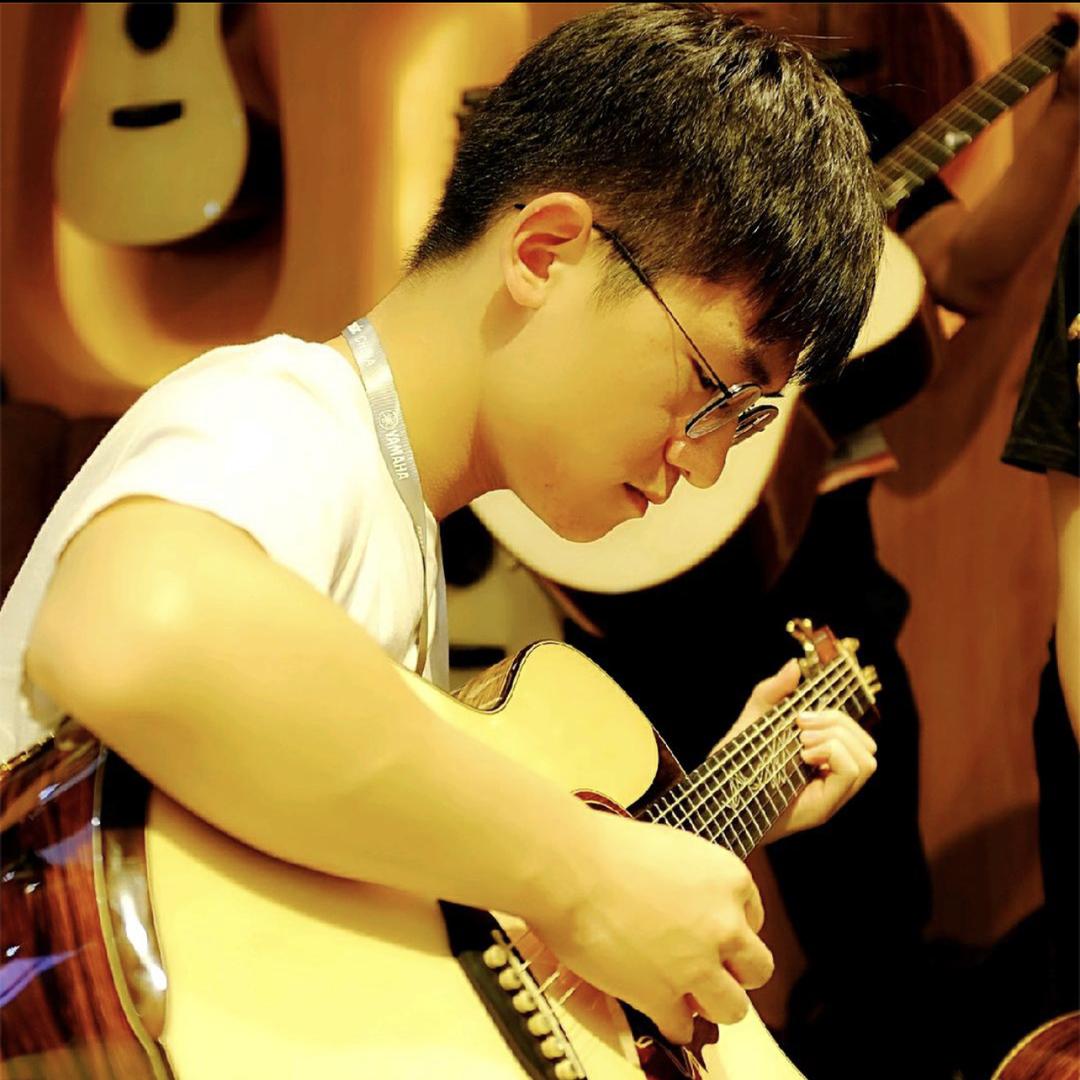 沈小易吉他教学