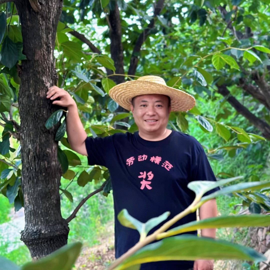 深山黑哥