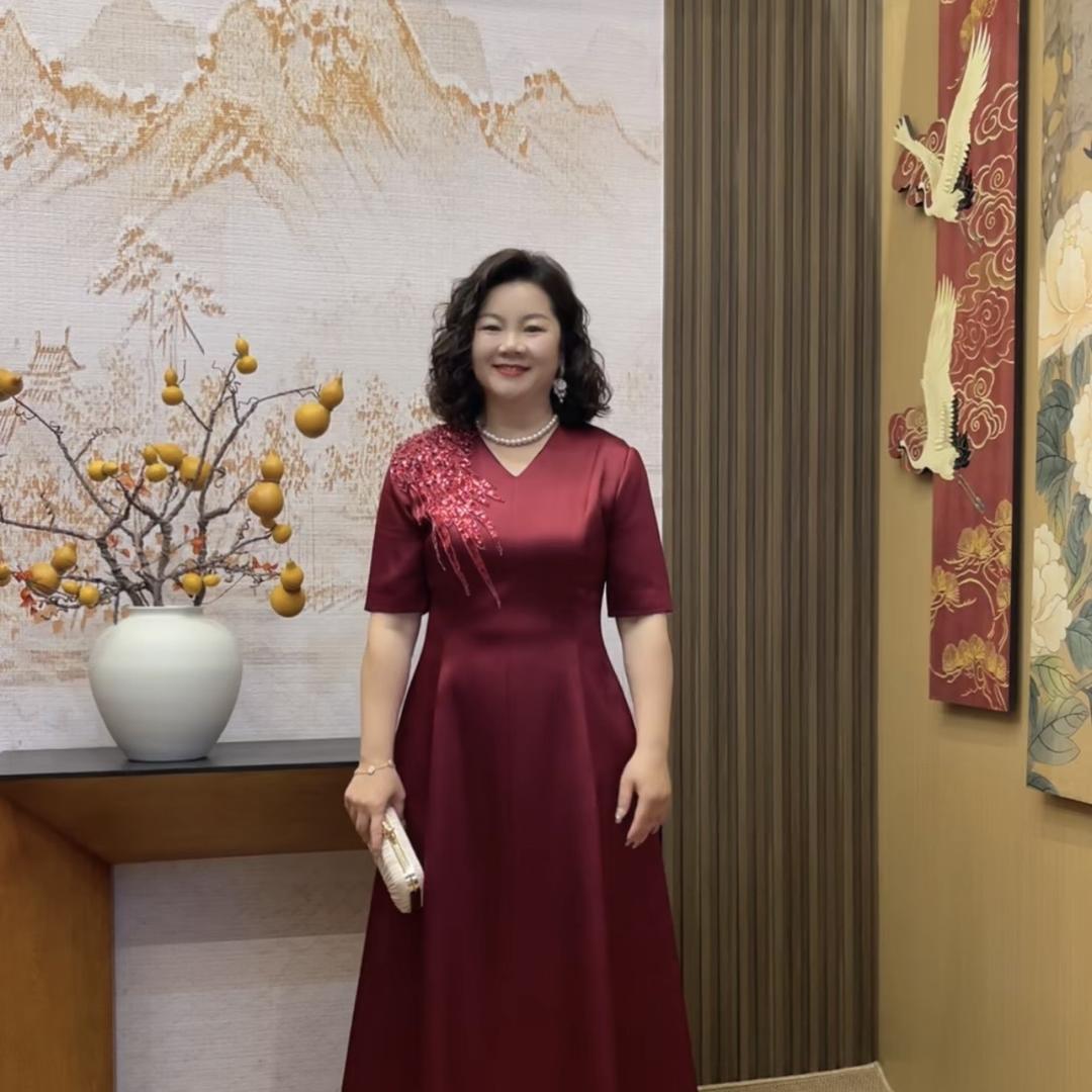 子菁服饰