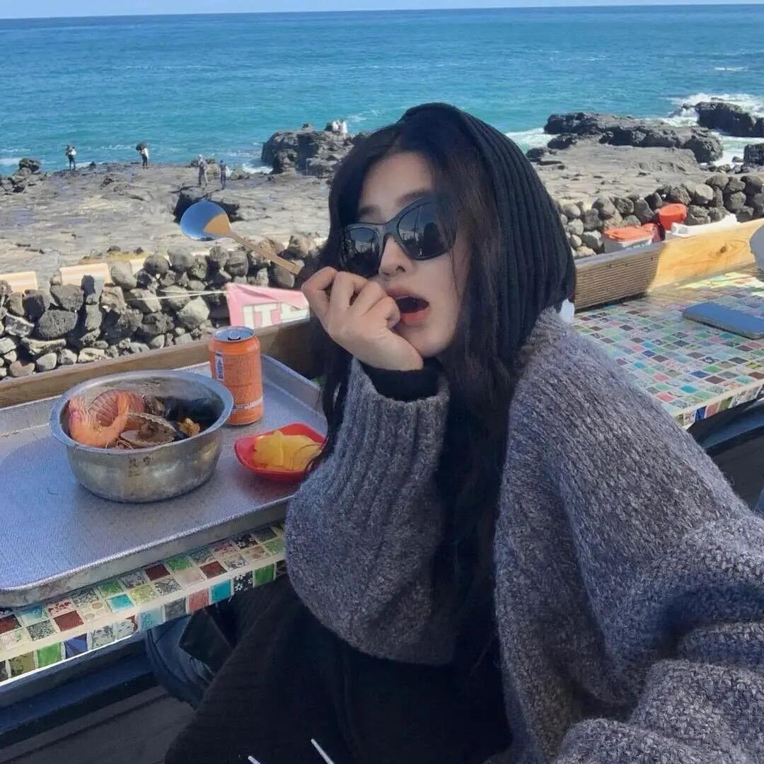 小王每天要微笑