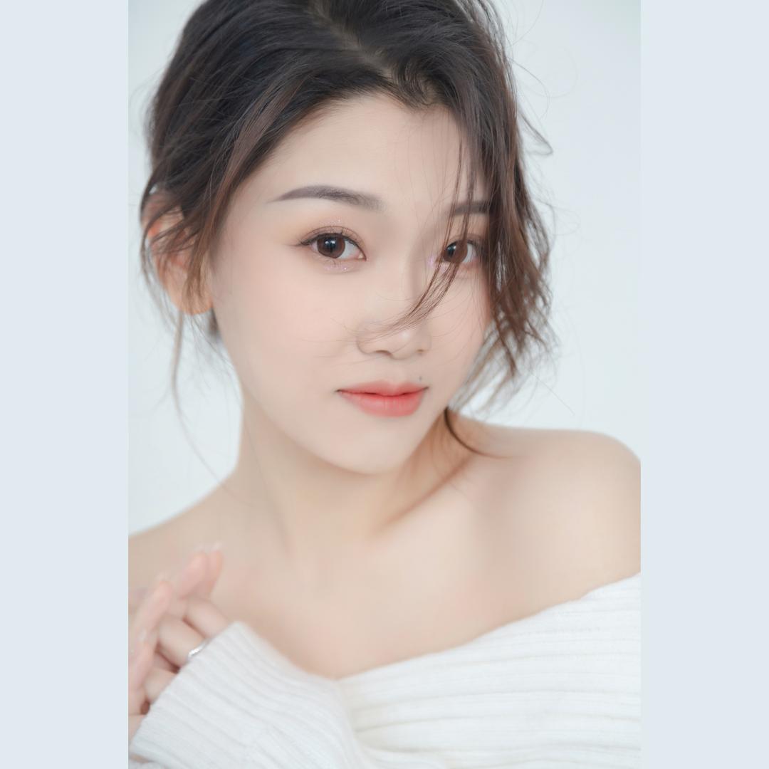 款款