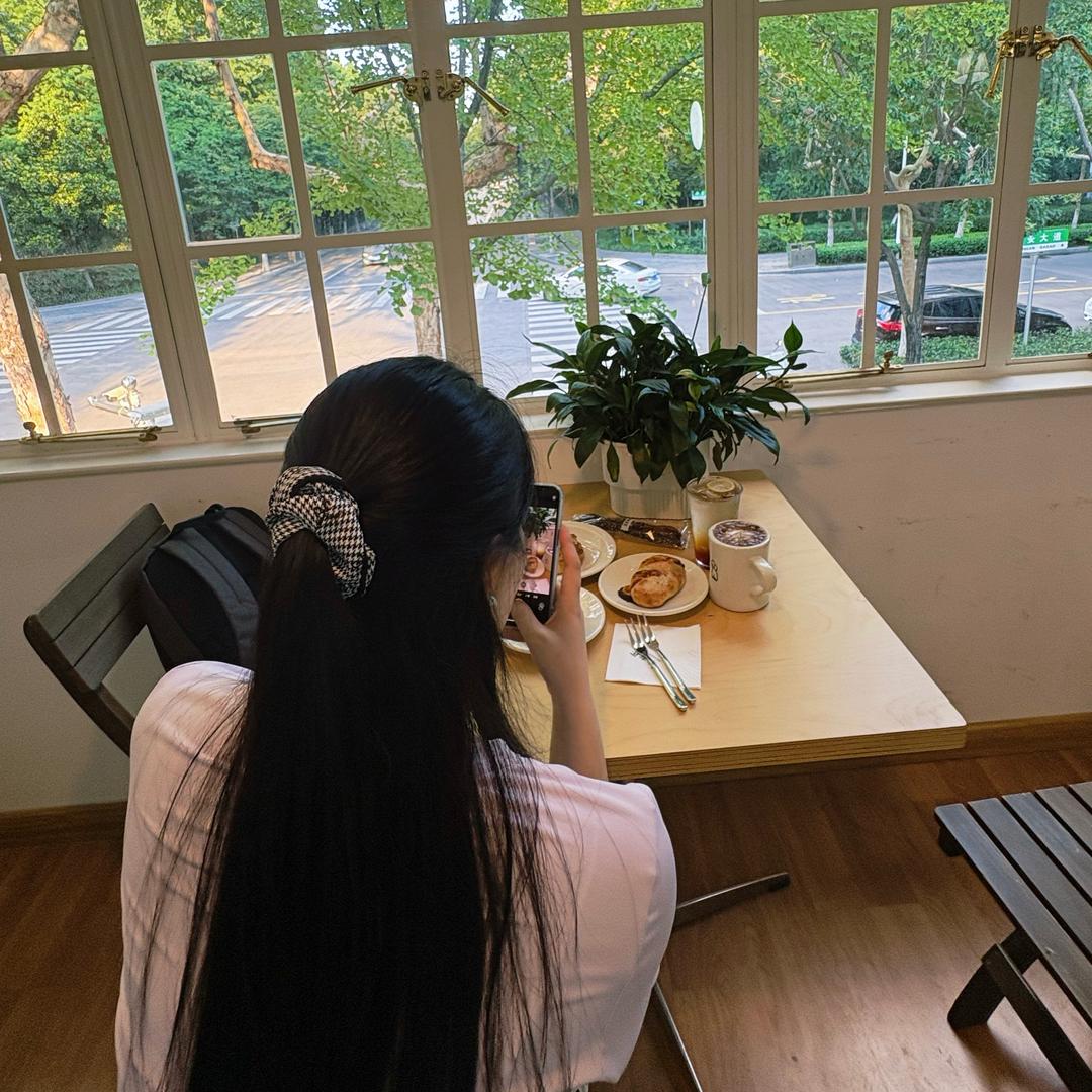 此人绝非扇贝