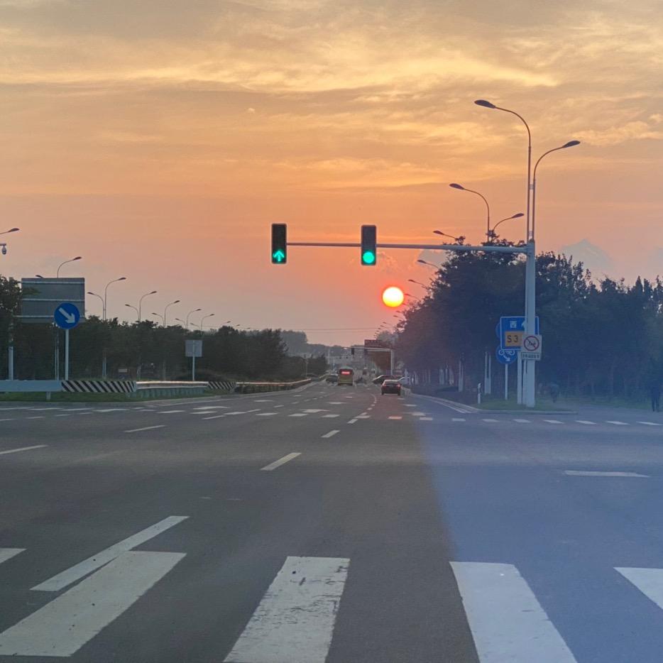 「与美好不期而遇」