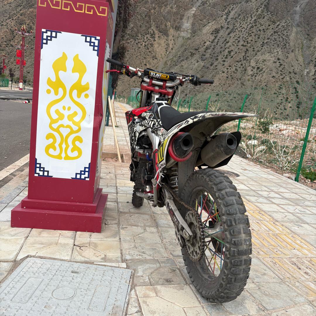 八宿县文明商店