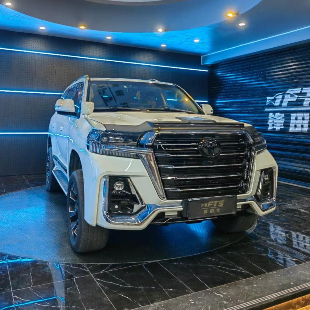 闪源新未来汽车用品专卖店