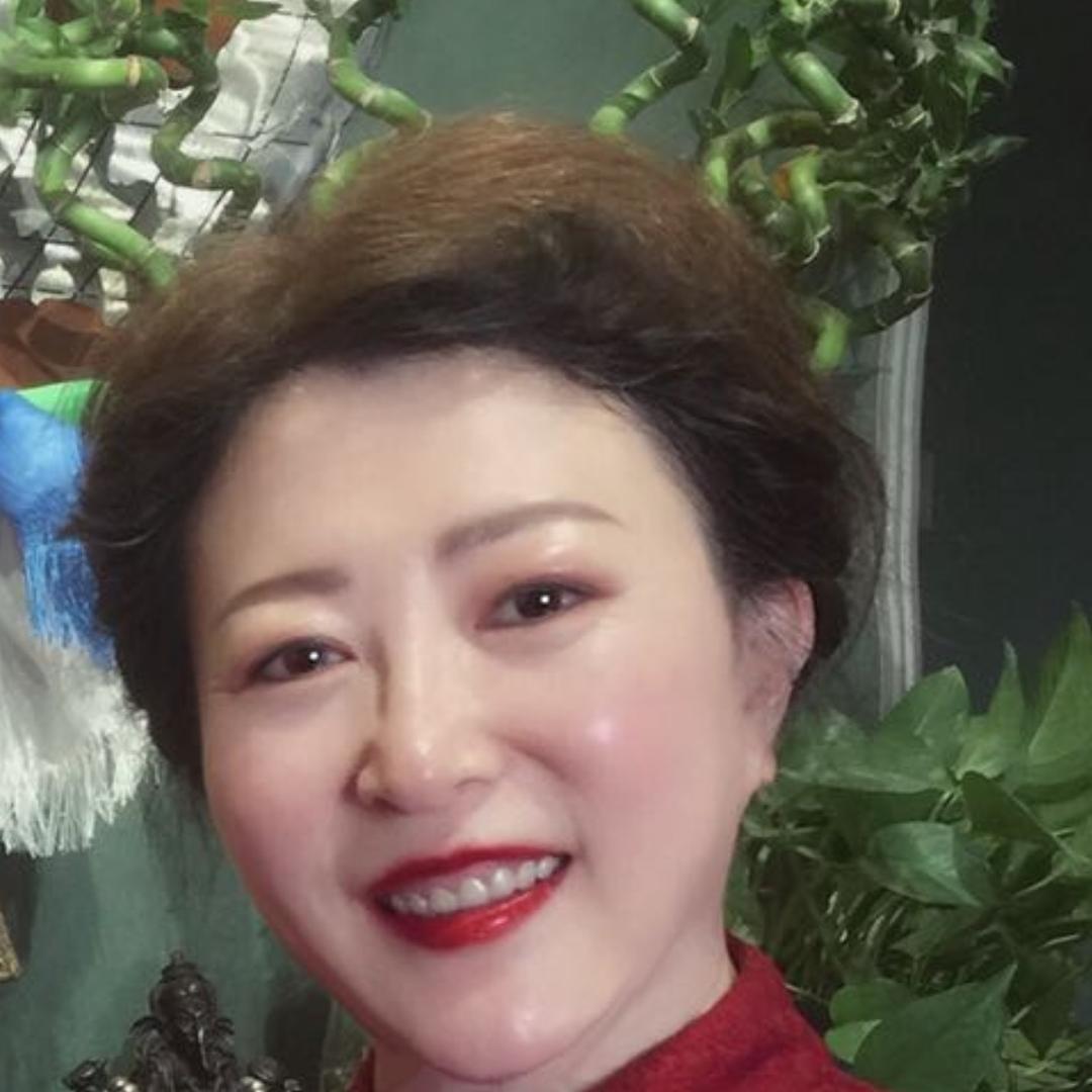 小蔓蔓🐰