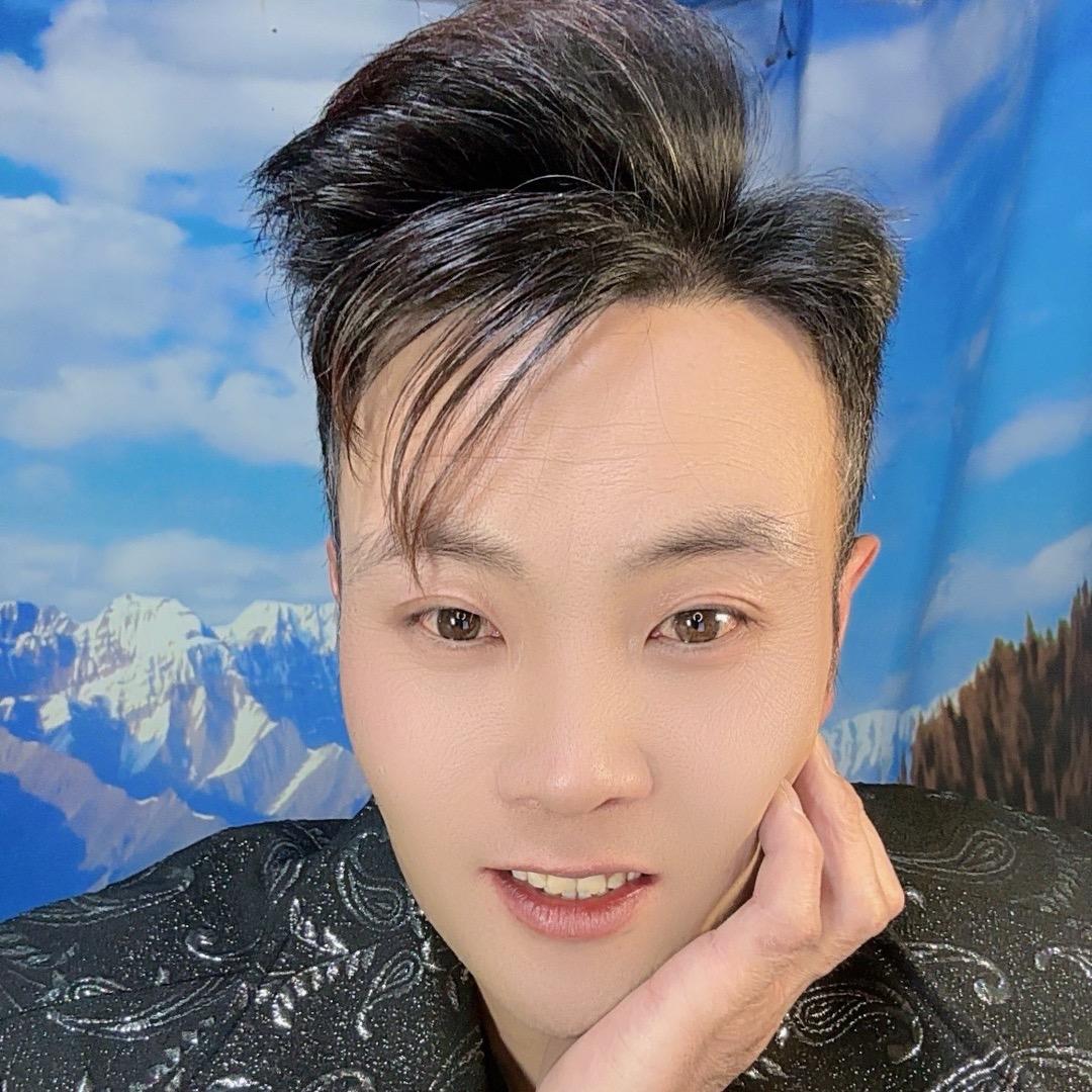雄鹰山歌
