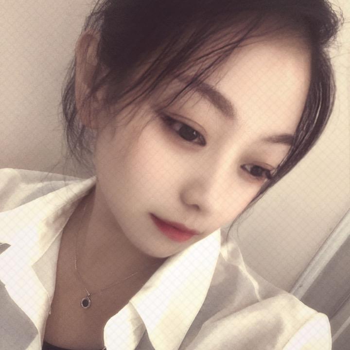 李芮