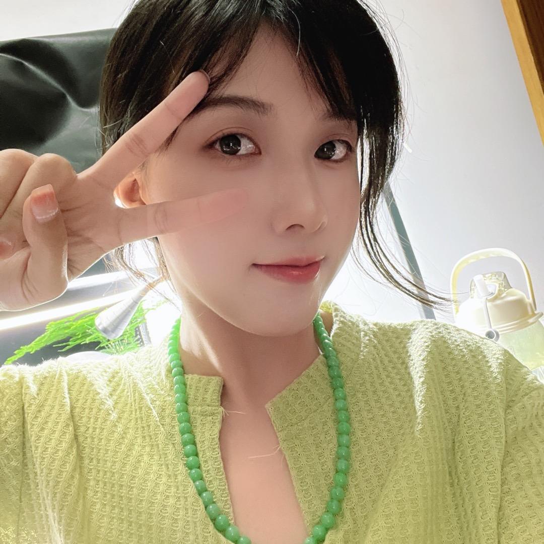 圆宝翡翠珠链