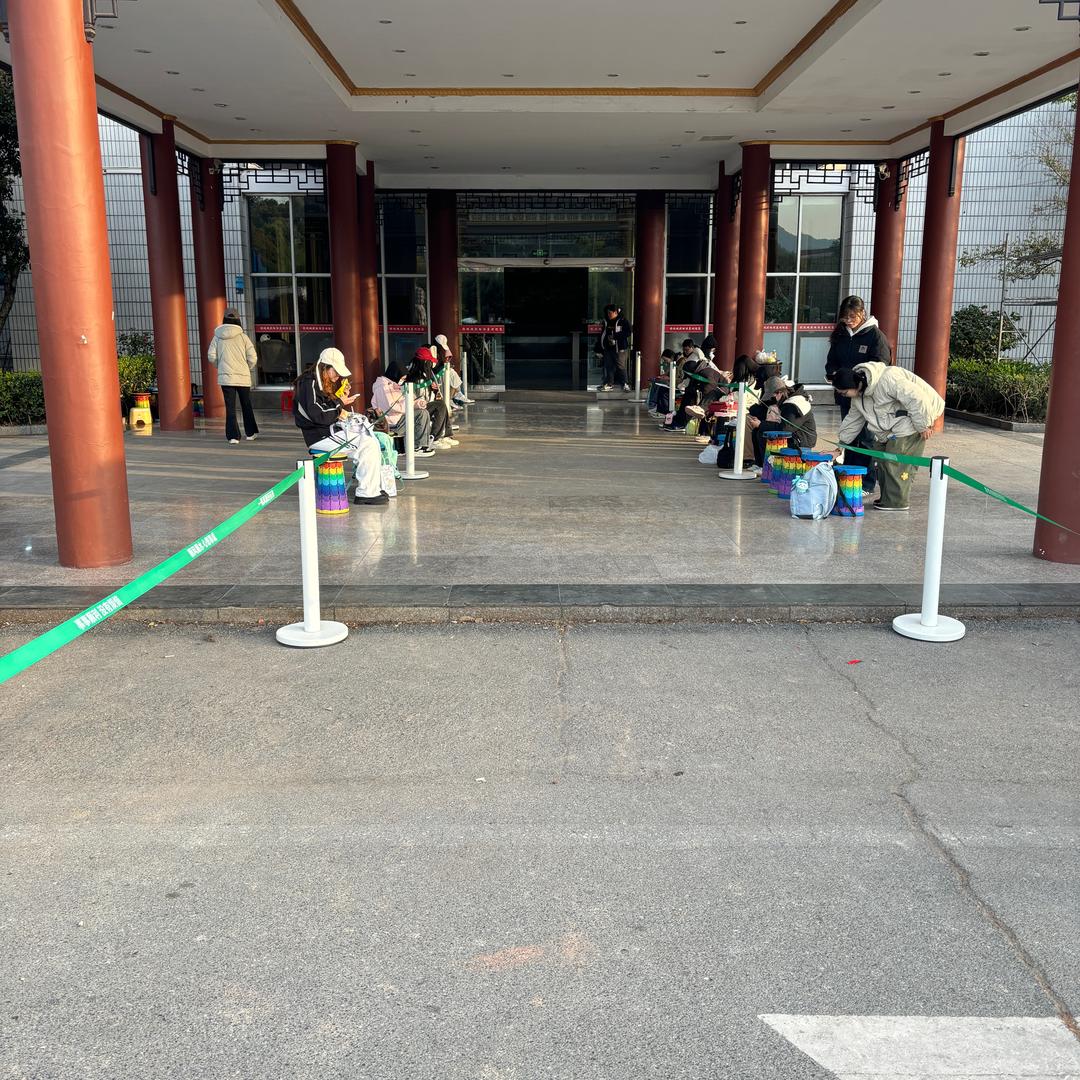 横店追星仔（小静）