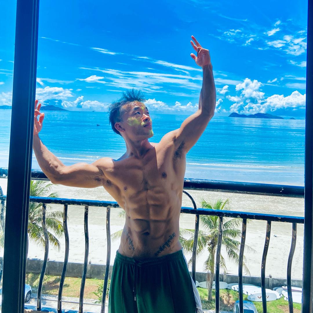 杨小七