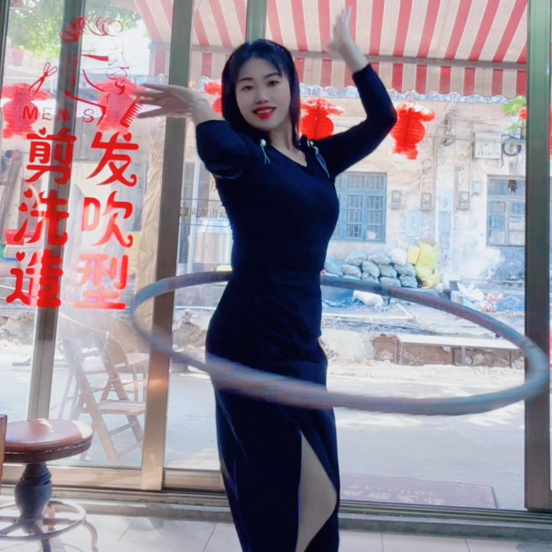 平悦惠惠美发