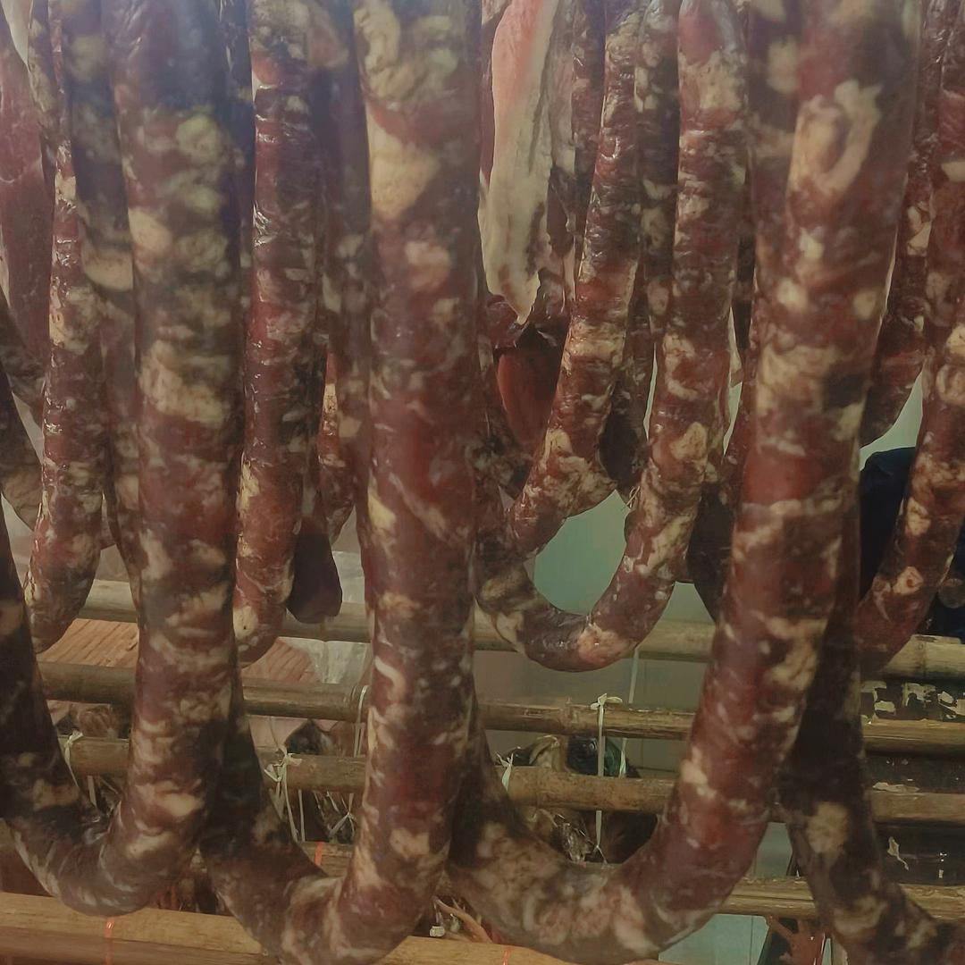 湖北龙哥土特产（腊鱼腊肉腊香肠）